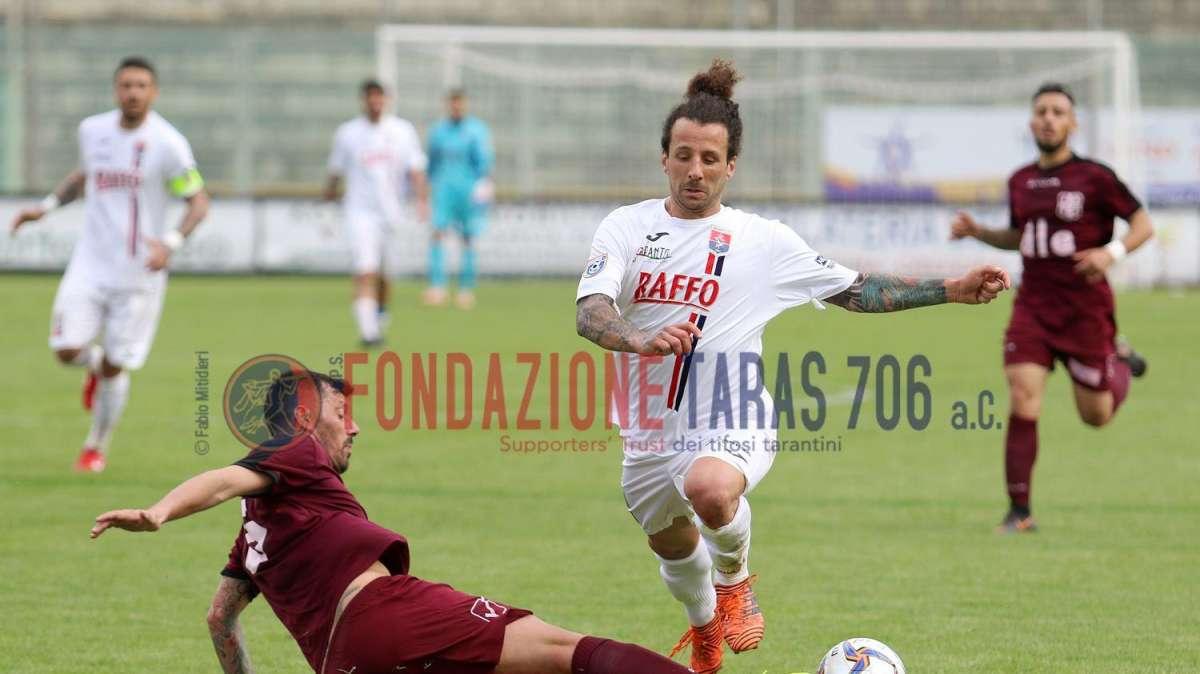 Taranto, mirino su Esposito: Giove vorrebbe riportarlo in rossoblù