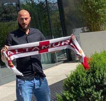 UFFICIALE - Altamura, colpaccio in difesa: arriva Sales. Su di lui c'era anche il Taranto