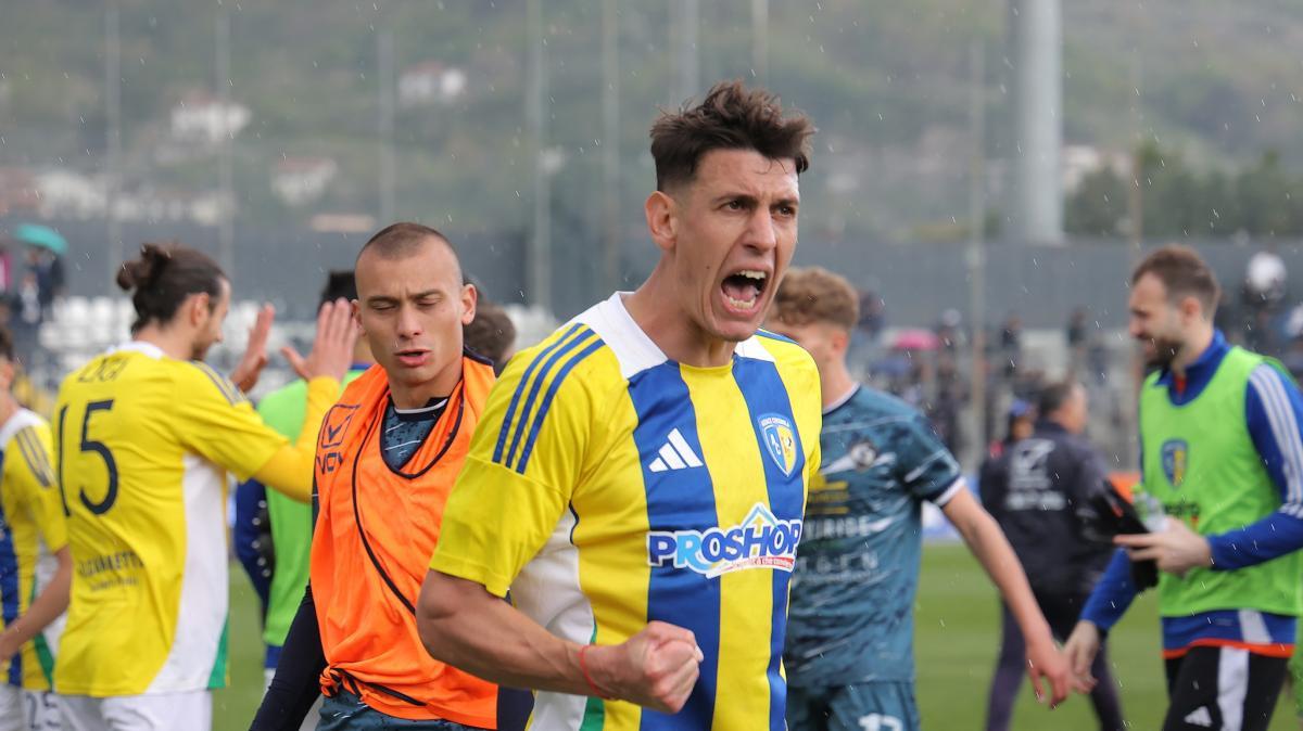 Barletta, sogno Capomaggio: la Salernitana apre, l'argentino attende la B
