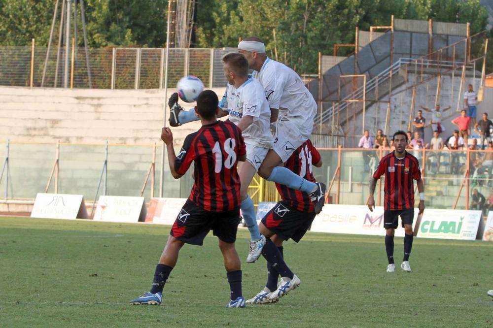 Gds - Taranto, si spera nel recupero di Favetta per il Savoia
