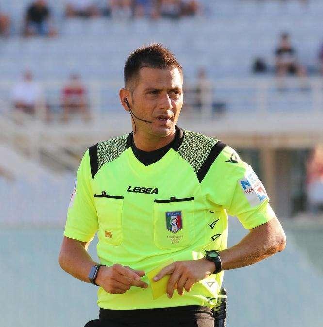 Serie A, le designazioni arbitrali dell'ottava giornata: Milan-Lecce a Pasqua