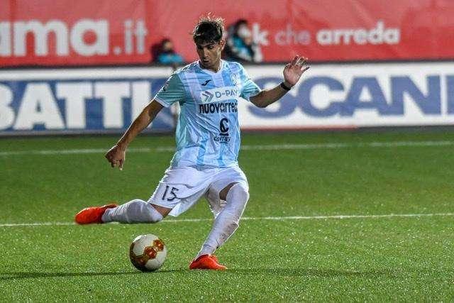 Nardò, blitz di mercato: arriva Delvino, Acireale beffato