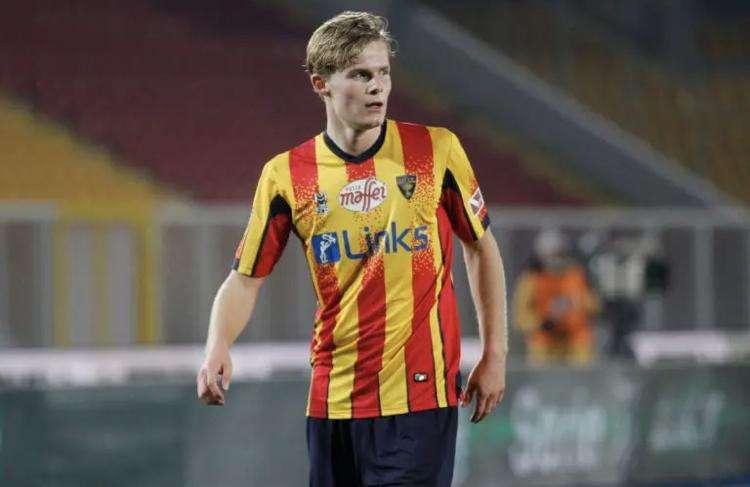 Le probabili formazioni di Pisa-Lecce: Hjulmand regista, Tachtsidis fuori