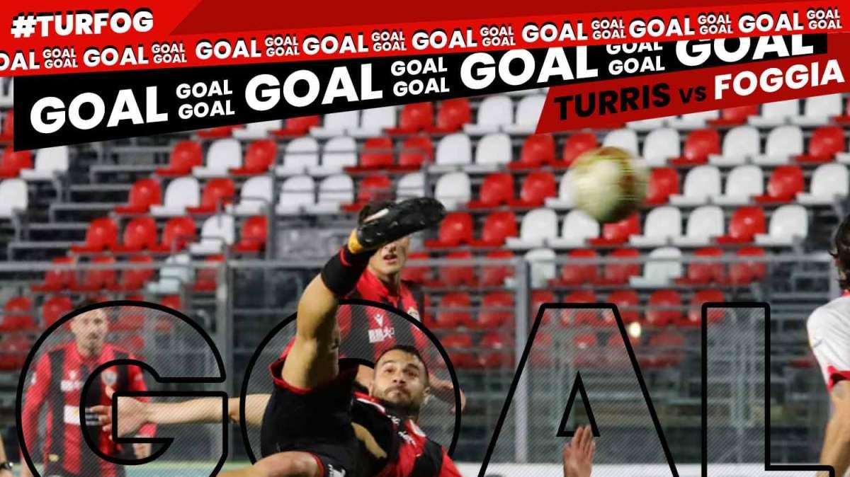 Turris-Foggia 1-3, Curcio fa il gol dell'anno. I rossoneri volano a quota 40