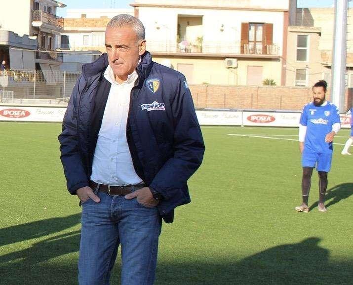 Serie D, il tecnico Vincenzo Feola pronto ad accassarsi nel girone I