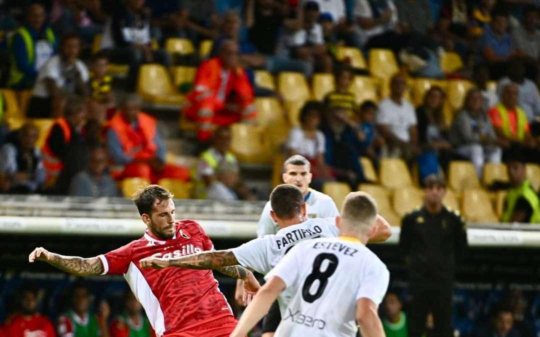 Parma-Bari 2-1: Nasti non basta, ducali più incisivi