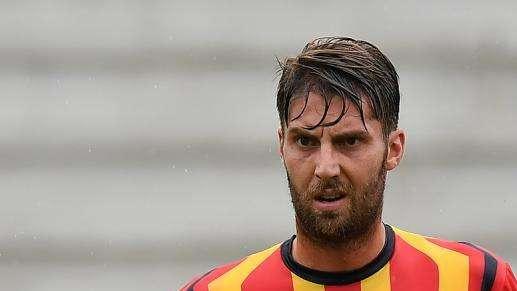 Il mercato a mezzanotte - Lecce, strada in salita per Rogel. Bari da paura. Monopoli, stallo per Arrigoni. Virtus: due colpi e una cessione. Andria, c'è Palazzo
