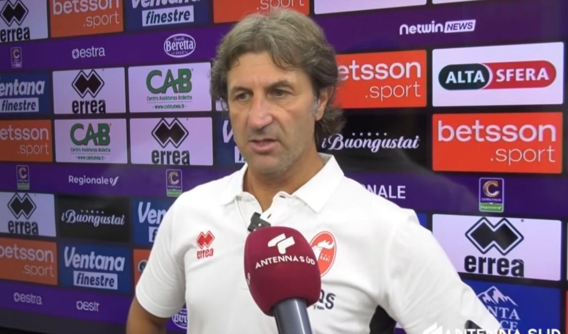 Bari, Rastelli soddisfatto: "Grande sacrificio da parte di tutti"