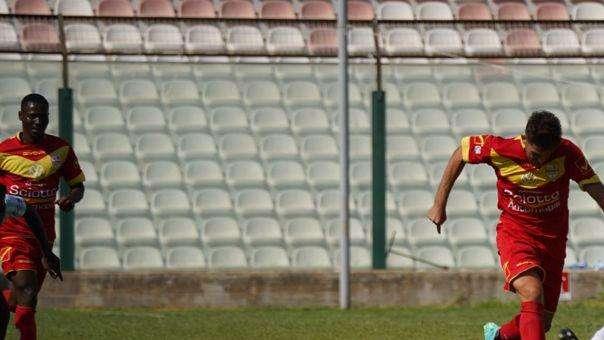 Francavilla sprecone e sfortunata contro un Messina cinico: finisce 1-0 con un gol di Vukusic