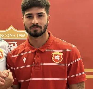 Il Bari guarda ancora a Napoli: atteso Antonio Cioffi