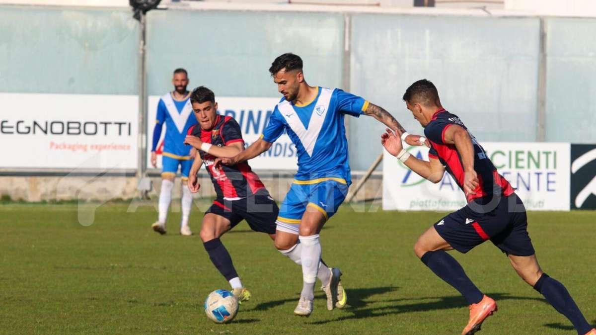 Brindisi-Taranto 0-0: pareggio e poche occasioni al ‘Fanuzzi’
