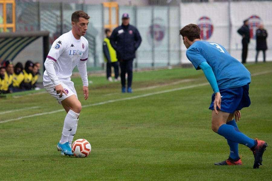 Casarano, Versienti: "Contento per il gol, voglio guadagnarmi un posto da titolare"