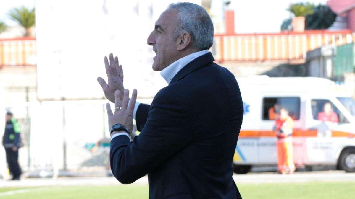 Casarano, Feola: "Vittoria meritata. Al gruppo avevo chiesto di giocare da provinciale"