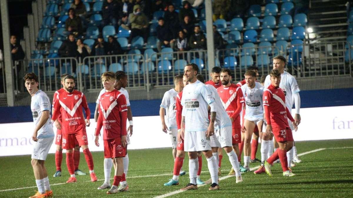 Il derby è della Virtus: Brindisi piegato, decidono Artistico e Giovinco