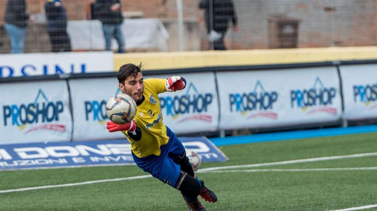 Serie C - Turris: tra i pali un ex portiere del Cerignola