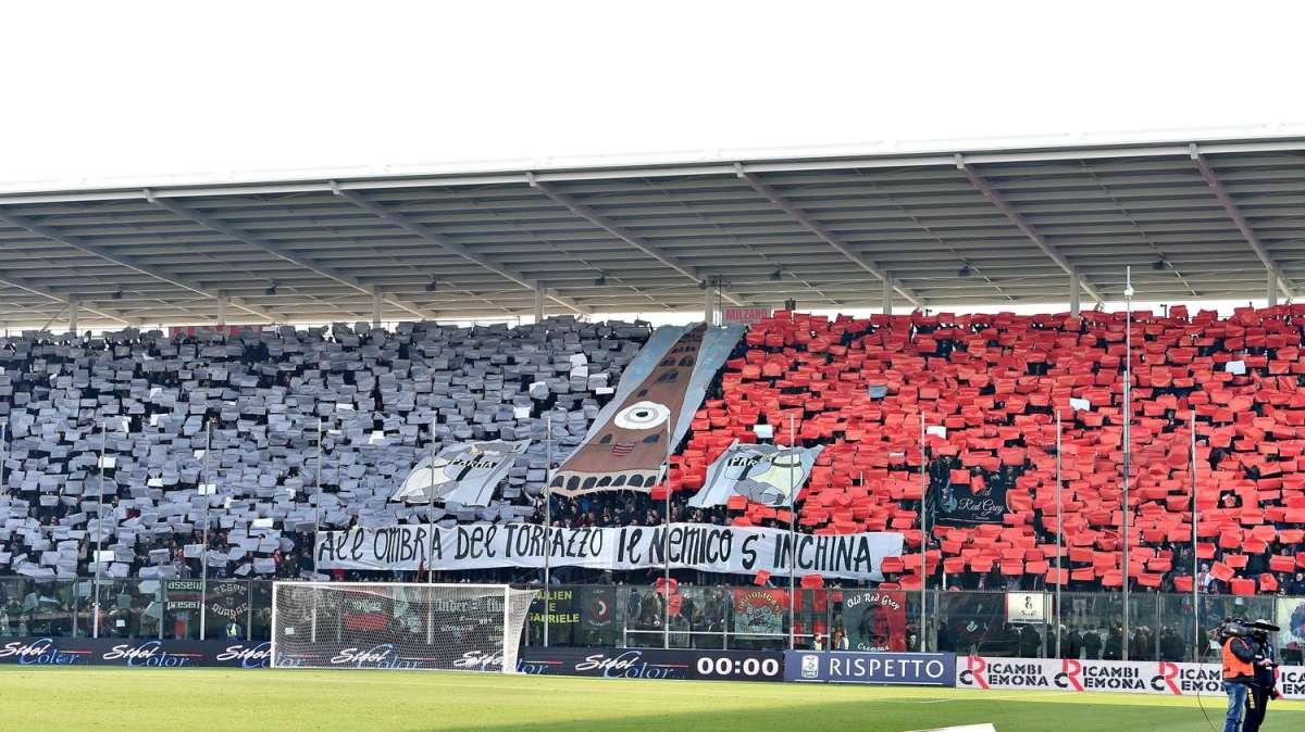 Le probabili formazioni di Cremonese-Lecce: tridente vs duo