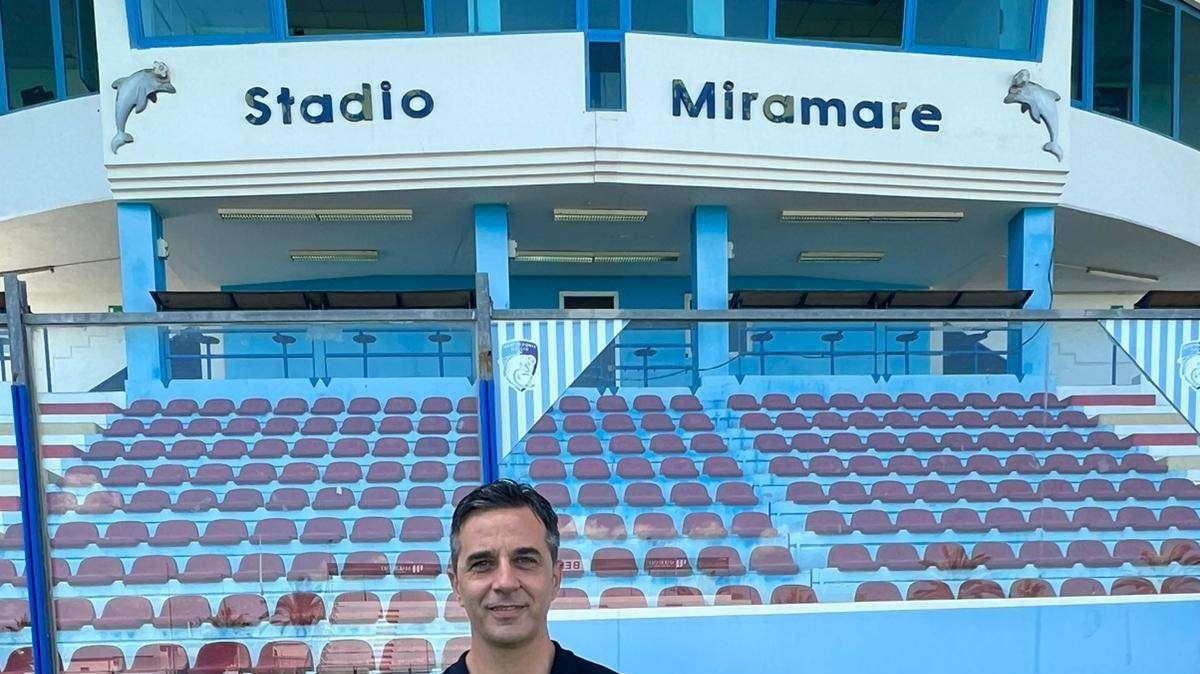 Fasano, anche l'ex Manfredonia Pezzella per la panchina 