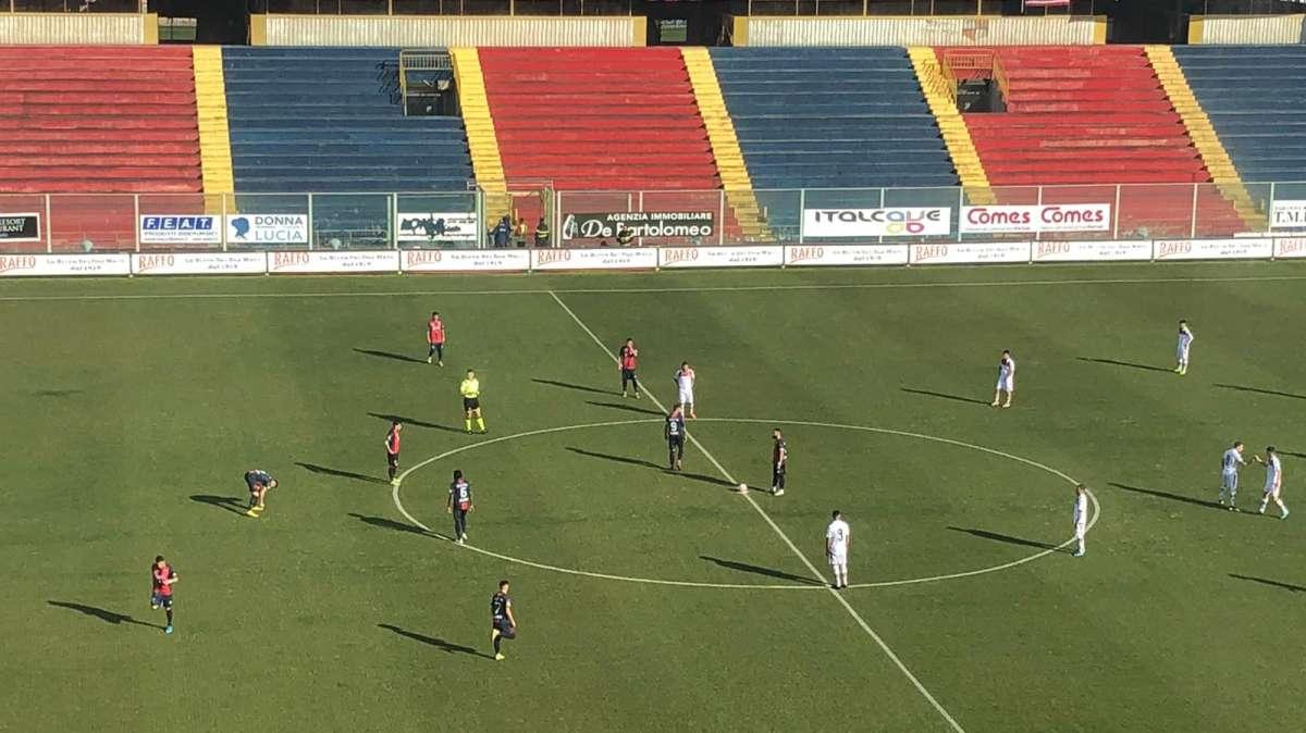 Taranto, tesserato positivo al Covid 19: chiesto il rinvio del match con il Casarano