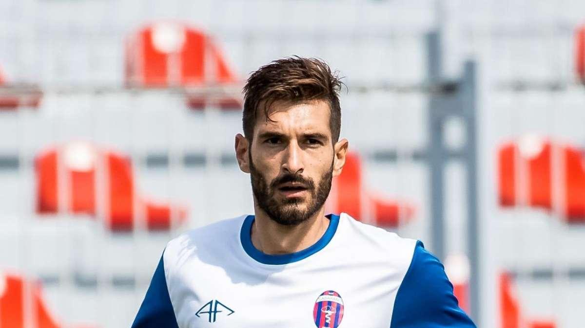 Casarano, Rizzo: "Dobbiamo migliorare in fase difensiva e dimostrare di essere i più forti"