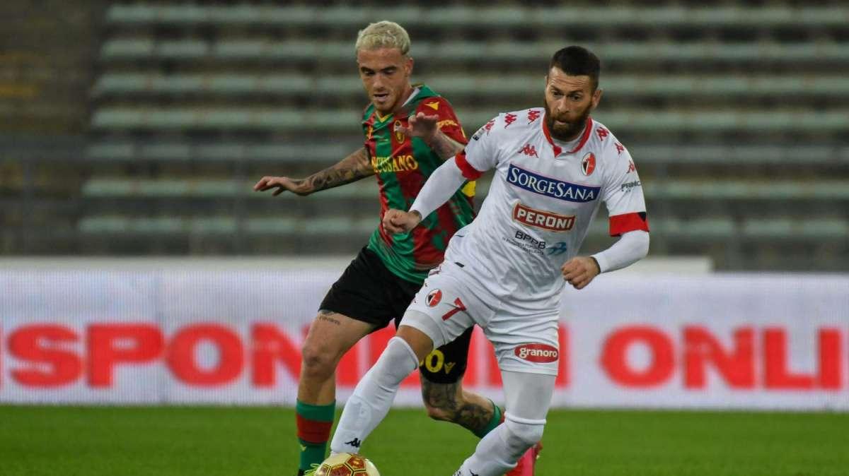 Le ultime dai campi: Bari, torna Di Cesare. Esordio per Rolando?