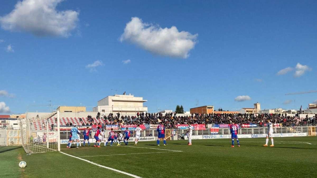 Casarano e Brindisi non si fanno troppo male: al Capozza finisce 1-1