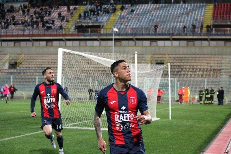 Taranto, Tommasini: "Adesso viene il bello. Voglio la doppia cifra e sogno i playoff"