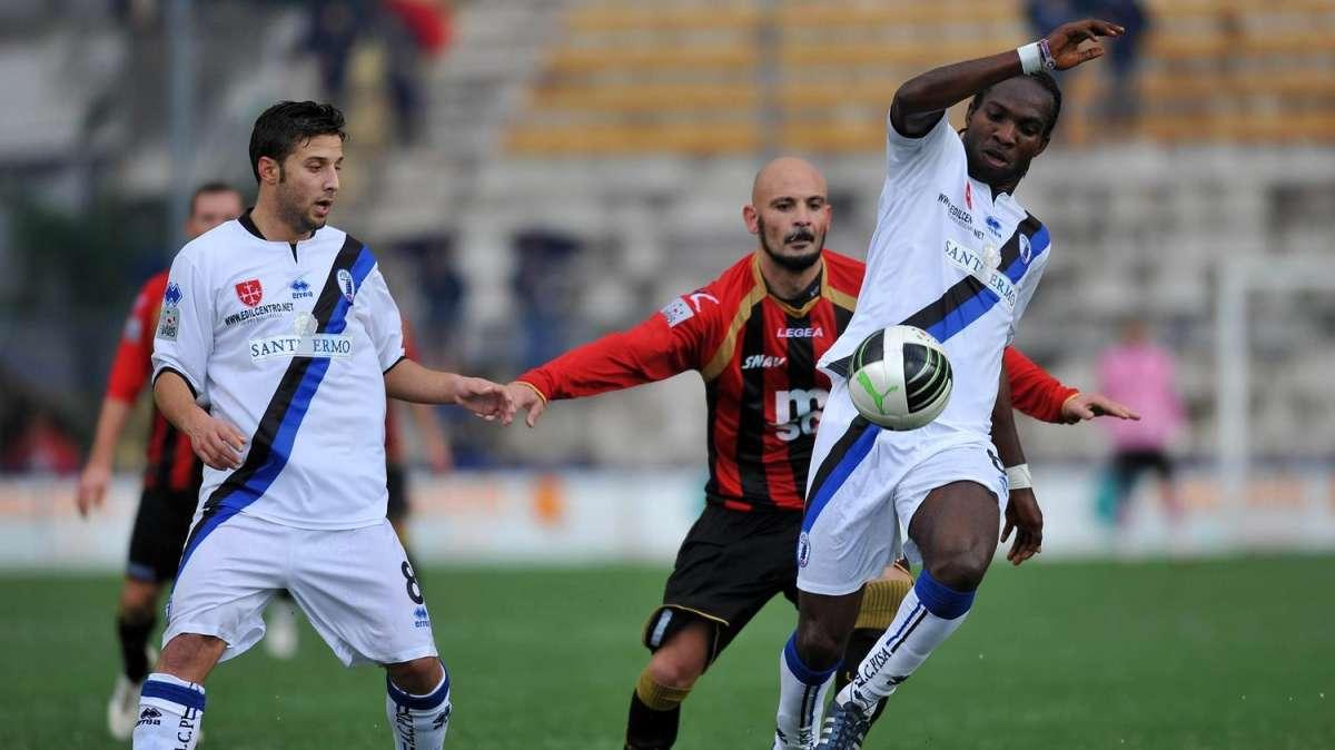 Juve Stabia, Berardocco: "Bari pretendente numero uno per il campionato, vittoria importantissima per noi"