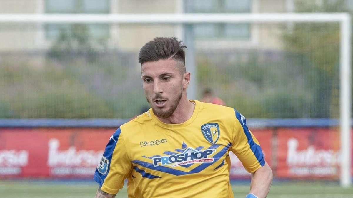 TCP - Tre club del girone H sul fantasista Loiodice. Nei prossimi giorni la fumata bianca
