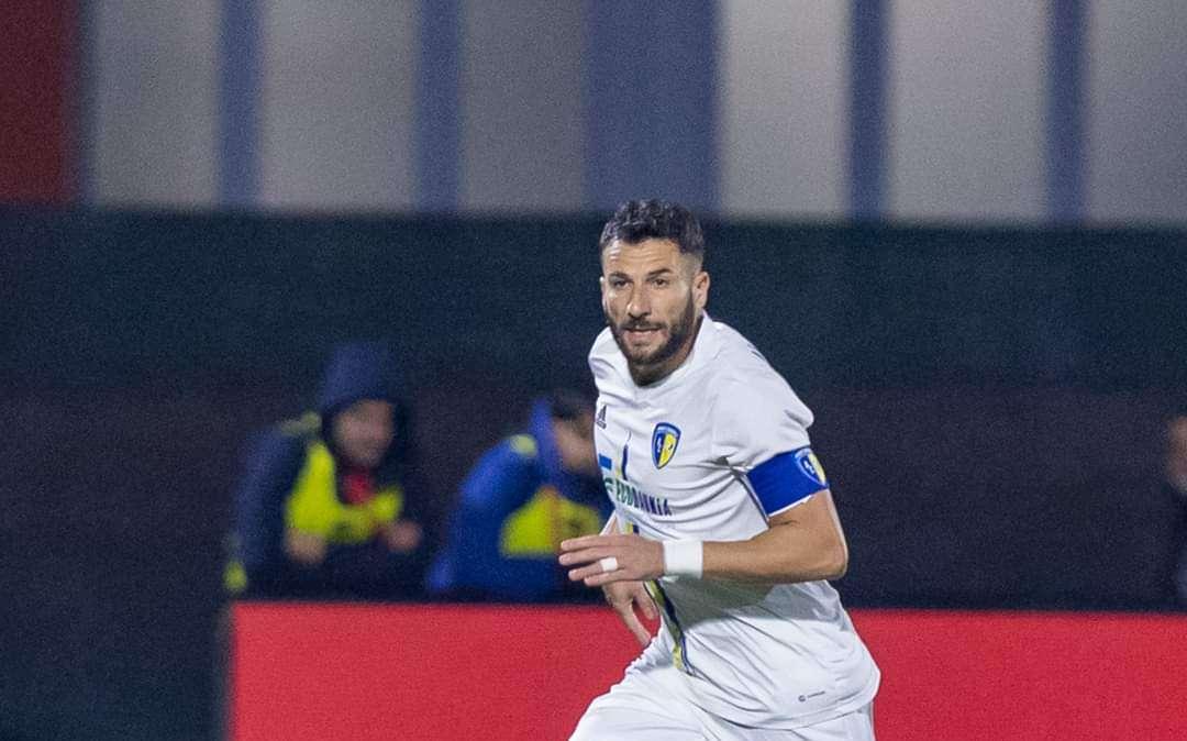 Le probabili formazioni di Cerignola-Crotone: rossoblù in emergenza, out Allegrini