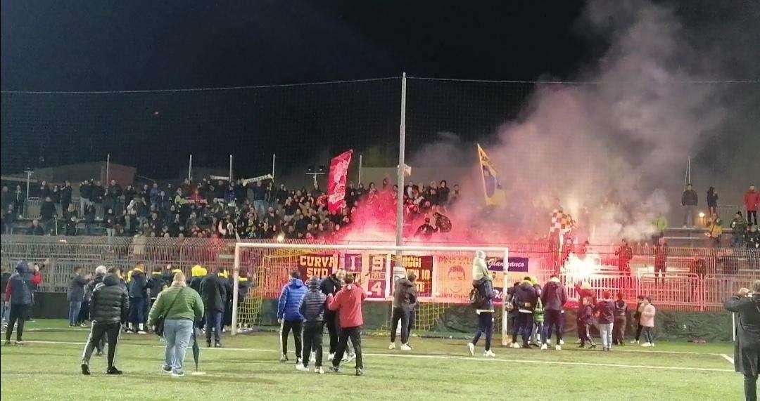 Cerignola, a Foggia una vittoria storica: che accoglienza al rientro!