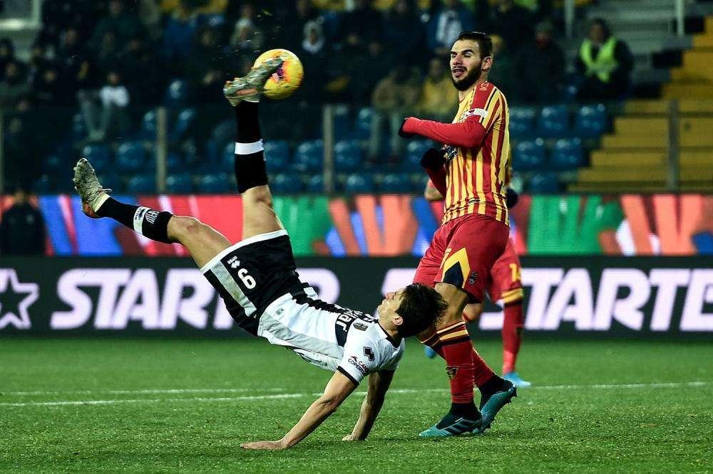 Lecce, per Tachtsidis escluse lesioni capsulo legamentose