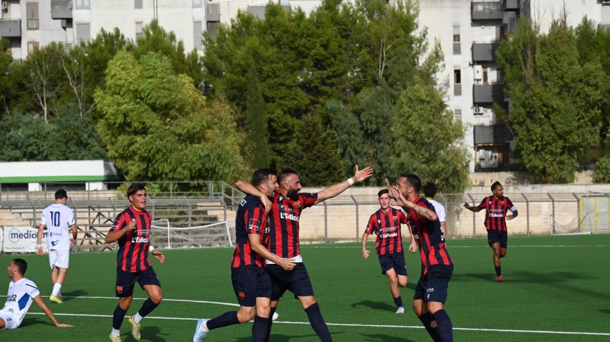 Taranto-Cosmano Sport 2-2: solo un pari nella prima di campionato per gli ionici