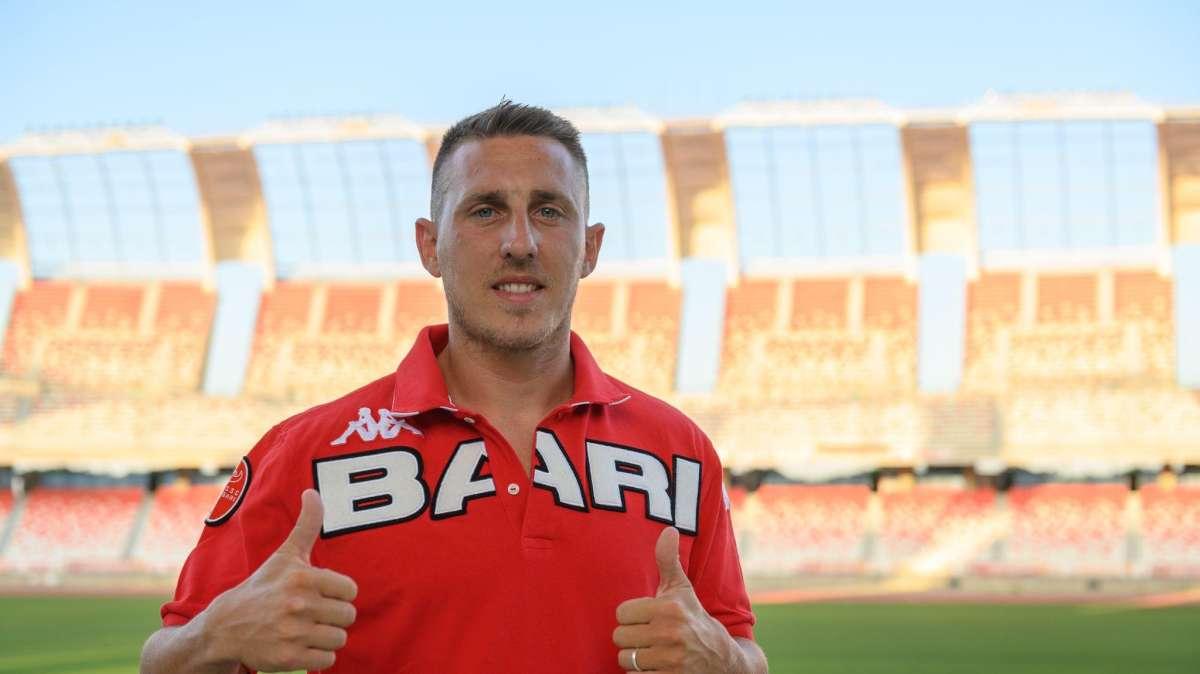 Serie C/C, le decisioni del Giudice Sportivo: Il Bari perde due calciatori, squalifiche anche per Andria e Foggia. Multa per il Taranto