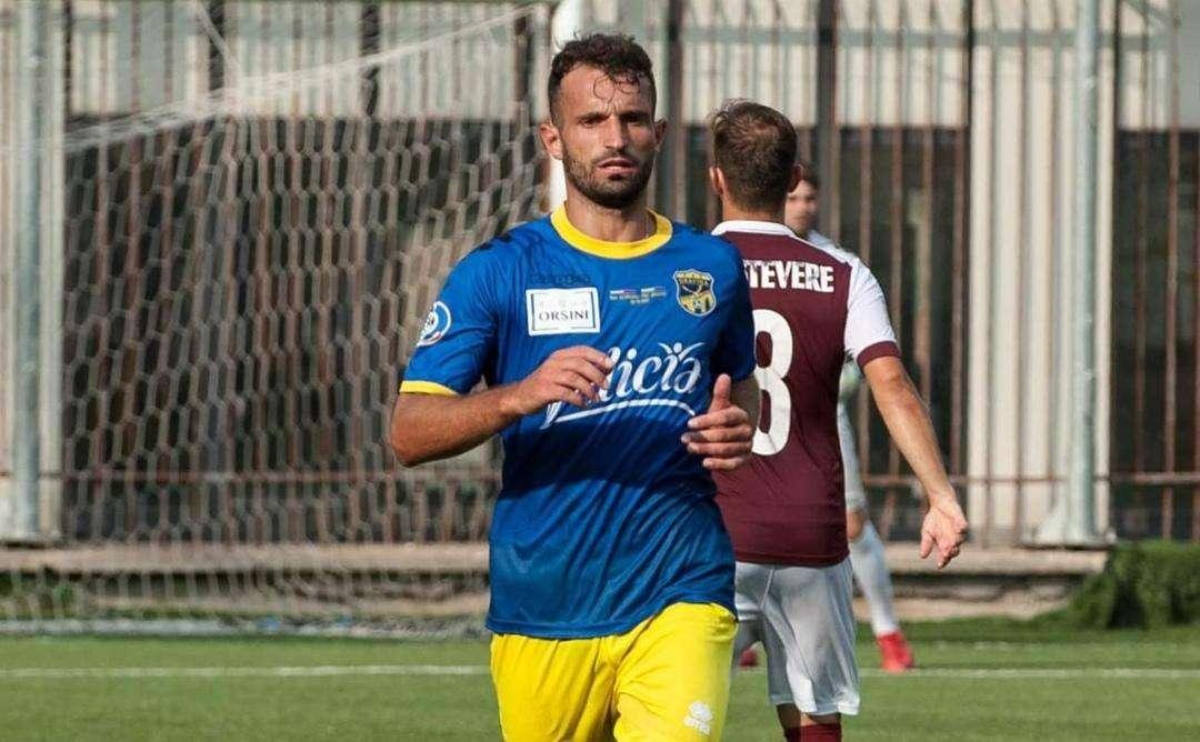 Natale con TCP - Gravina, Chiaradia: "Onoreremo la maglia, renderemo i tifosi orgogliosi"