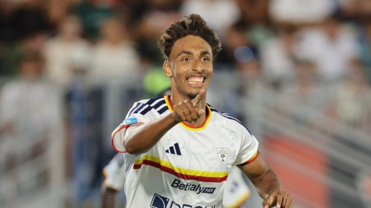 Lecce, altro che addio: Tiago Gabriel rinnova fino al 2030