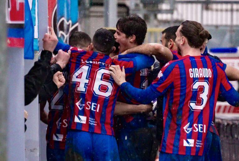 Casarano, Invidia: "Contro il Barletta vincerà chi sarà più squadra"