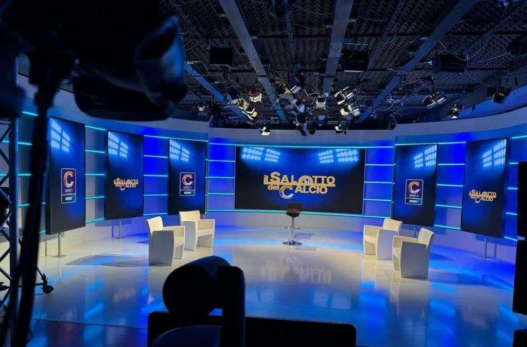 "Il Salotto del Calcio – Speciale Calciomercato" in diretta oggi alle 20:30 su Antenna Sud