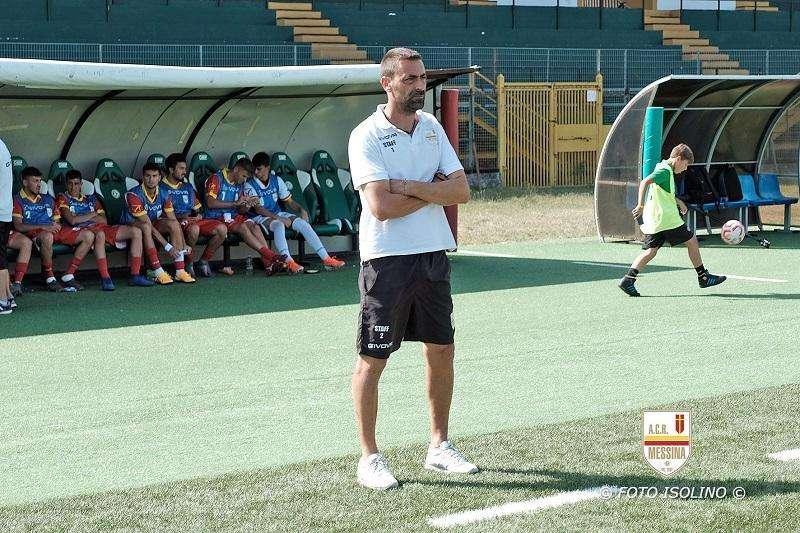 UFFICIALE - Messina, esonerato l’ex Taranto Cazzaró 