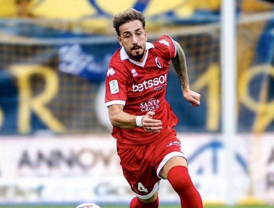 Bari, Castrovilli: lesione di basso grado al retto femorale della coscia destra 
