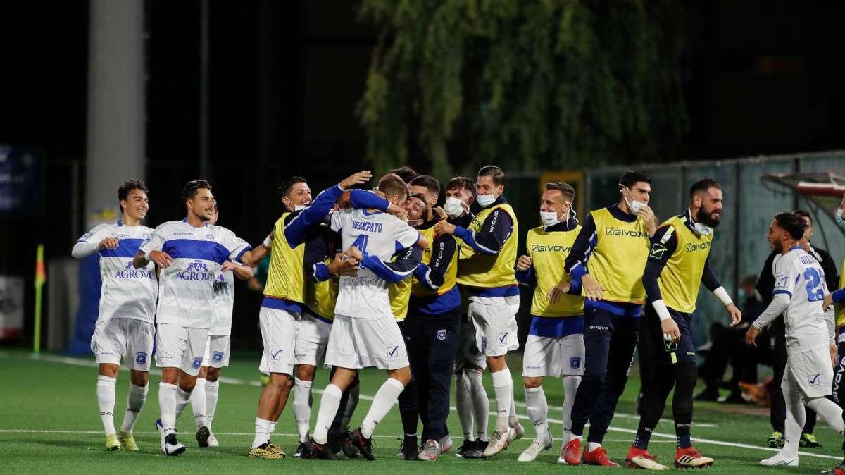 La Paganese risponde a Bucaro: "Respingiamo le sue accuse, poca sportività"