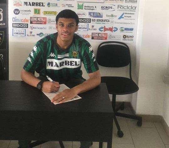UFFICIALE - Bitonto, arriva l'esterno francese Foufoué 