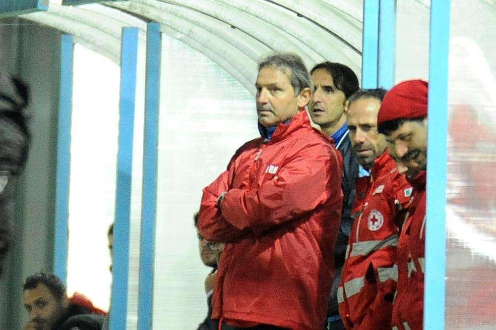 Ennesimo scandalo in Serie C: la Reggina vince 3-0 a tavolino con un Rieti... senza allenatore