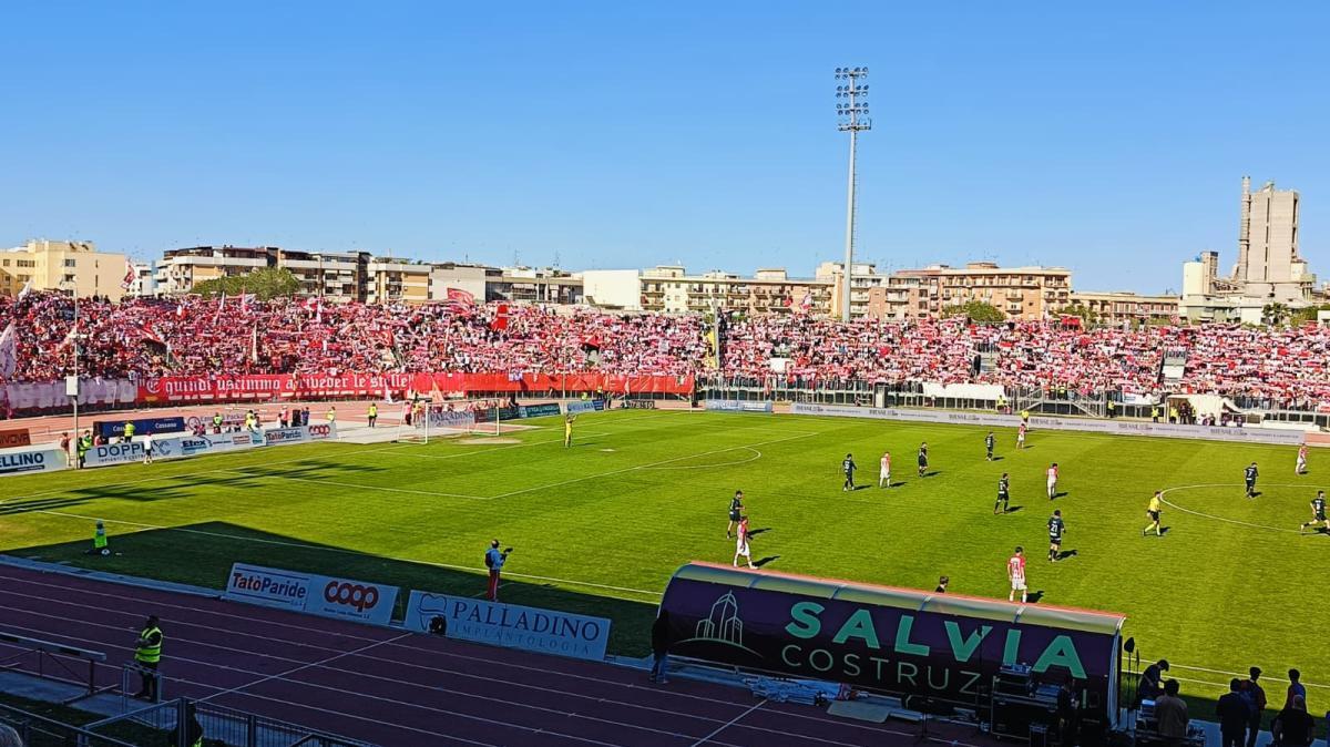 Serie C, Casarano-Barletta: stop alla trasferta ai tifosi residenti nella BAT