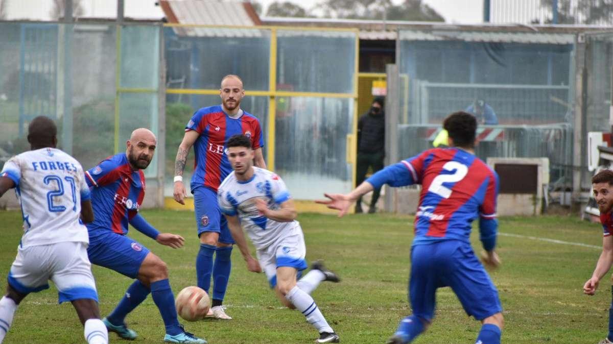 Risultati Finali Serie D/H, recuperi: Tre reti a testa per Taranto e Casarano, Brindisi e Gravina ko