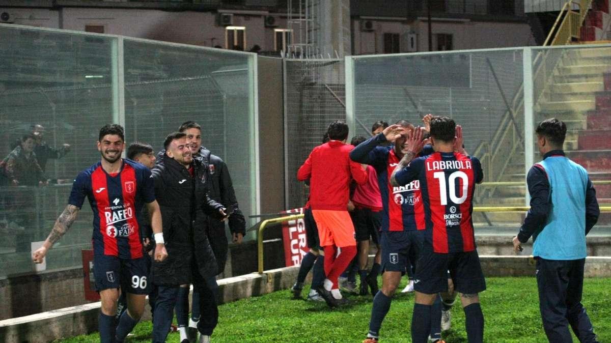 Zavettieri sul Taranto: "I playoff sarebbero un risultato eccezionale"