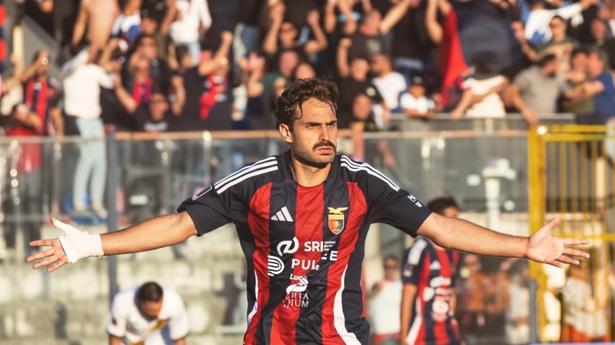Bari, domani le visite mediche di Karlo Butić