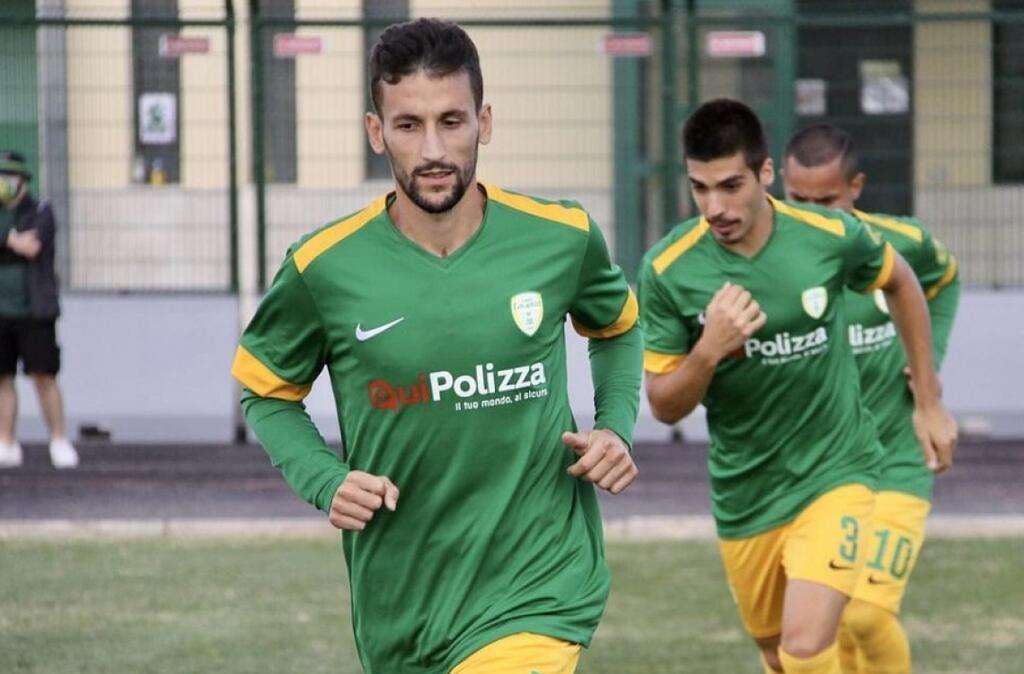 UFFICIALE - Taranto, separazione con Longo e Faiello: c’è la rescissione 