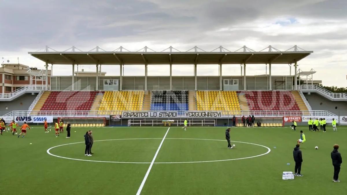 Taranto: penalizzazione confermata, revocato il campo neutro