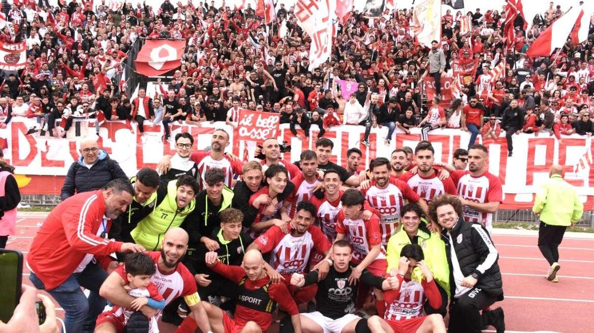 Barletta in festa: ritorno in Serie C dopo 11 anni 