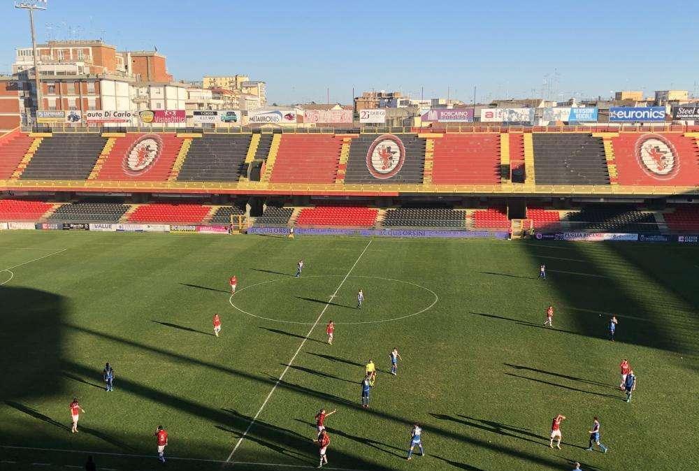 Foggia, tutti uniti contro il coronavirus: i messaggi dei rossoneri